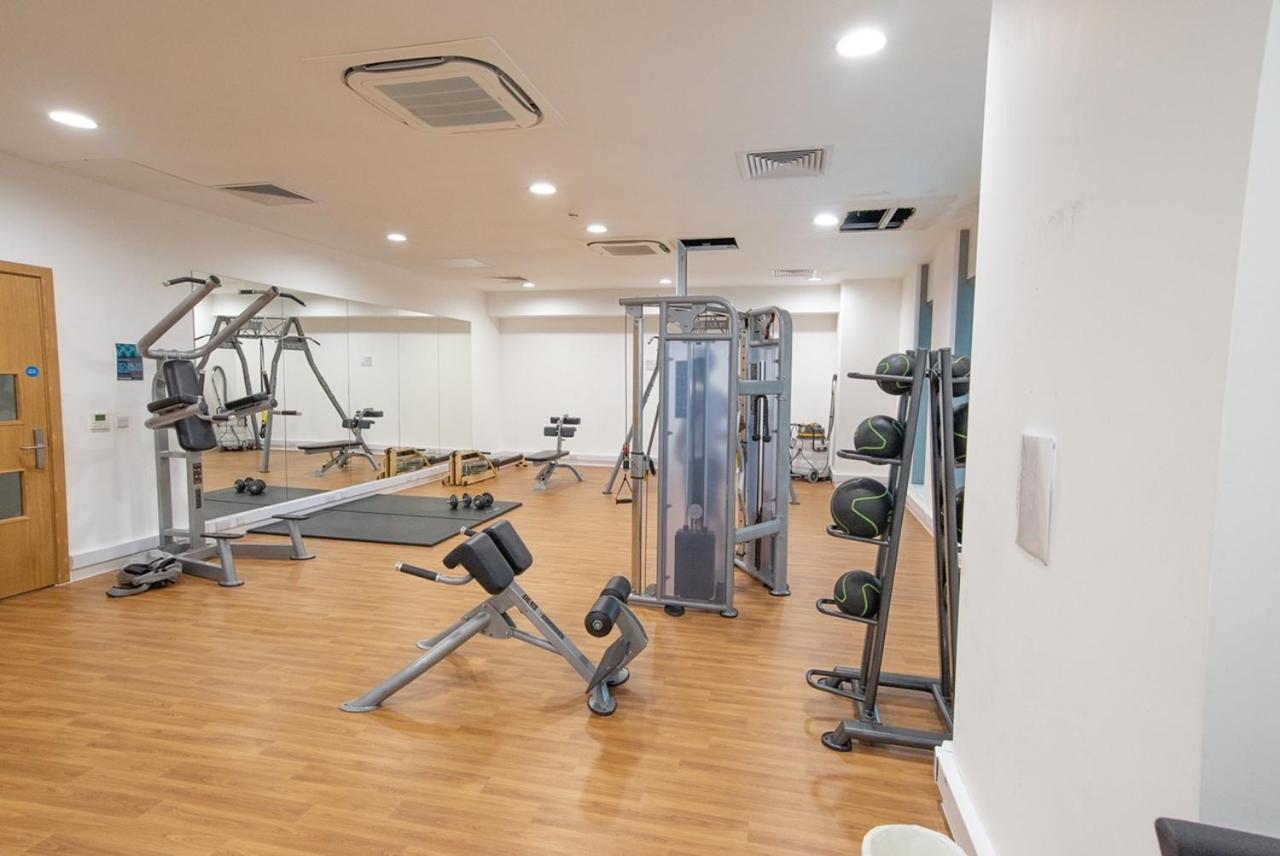 Hallsphere - Stunning Apartment Salford Quays Манчестър Екстериор снимка